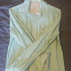 Hollister long sleeve button up shirt
